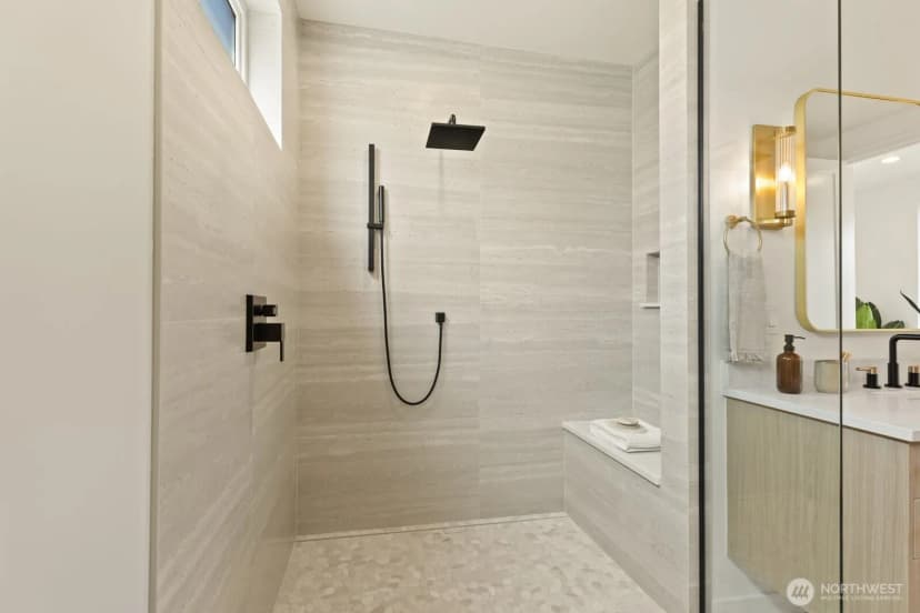 Property photo for 2767 59th Avenue Sw, Seattle photo 35