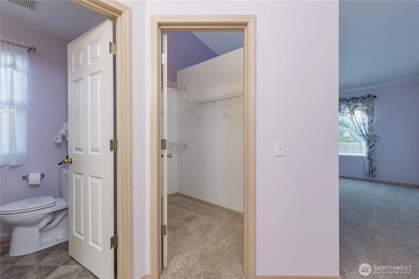 Property photo for 26824 115th Place Se, Kent photo 17