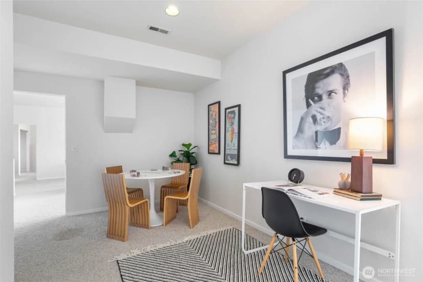Property photo for 5225 Sw Jacobsen Road, Seattle photo 31