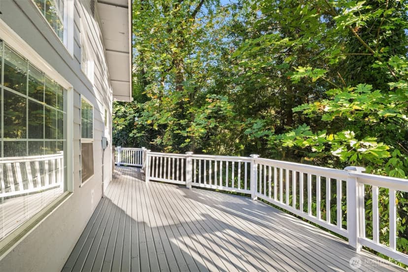 Property photo for 26833 Se 76th Place, Issaquah photo 23