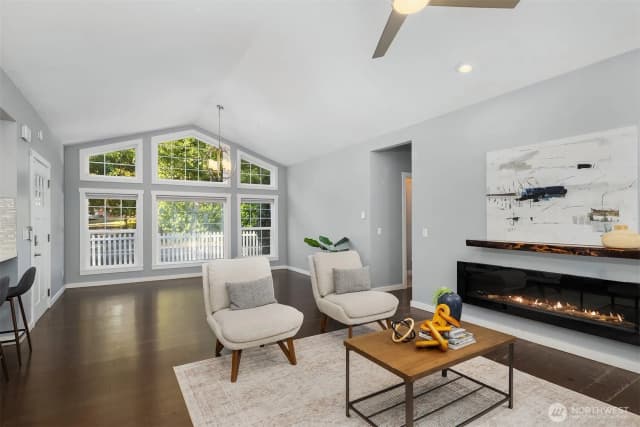 Property photo for 26833 Se 76th Place, Issaquah photo 5