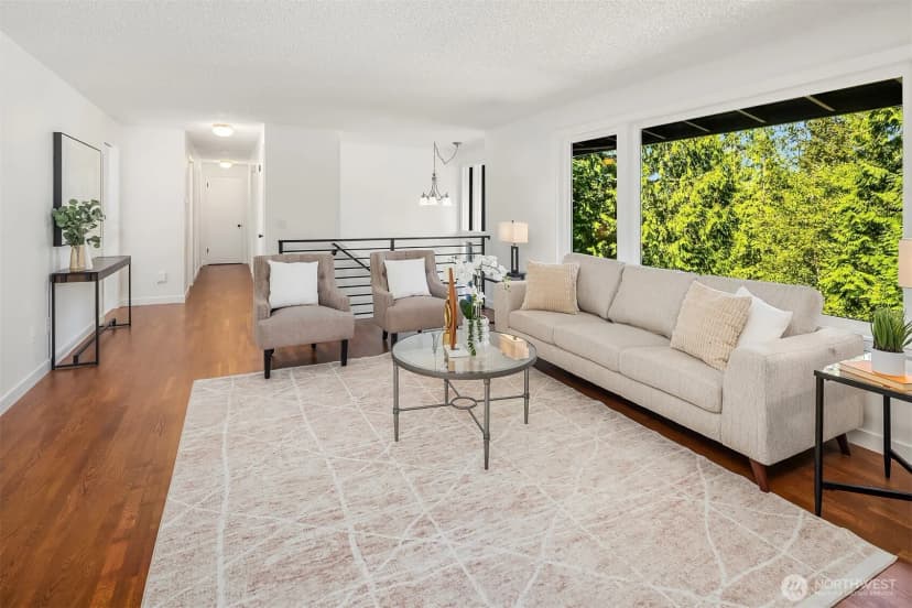 Property photo for 895 Wildwood Boulevard Sw, Issaquah photo 4