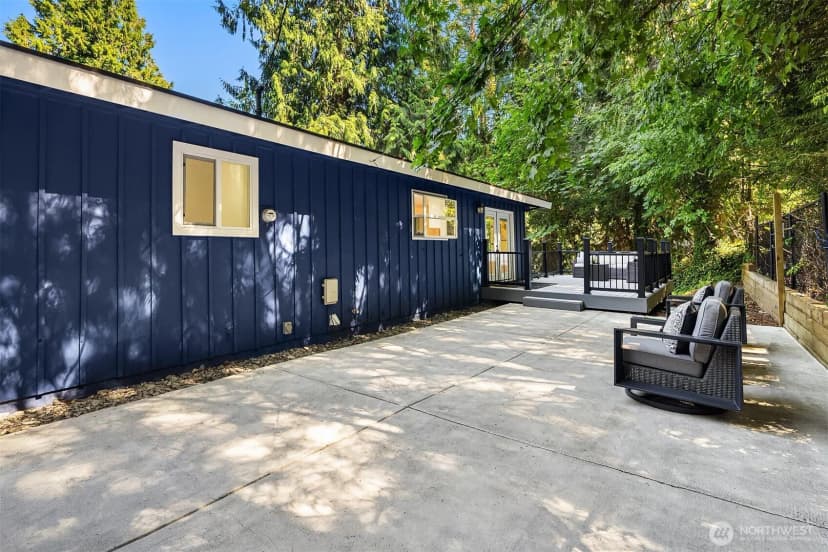 Property photo for 895 Wildwood Boulevard Sw, Issaquah photo 31