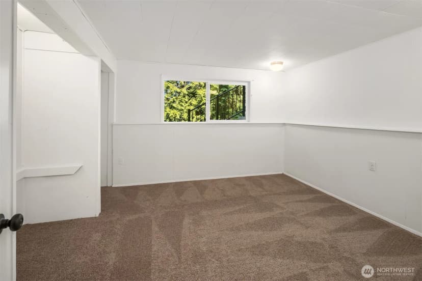 Property photo for 895 Wildwood Boulevard Sw, Issaquah photo 26