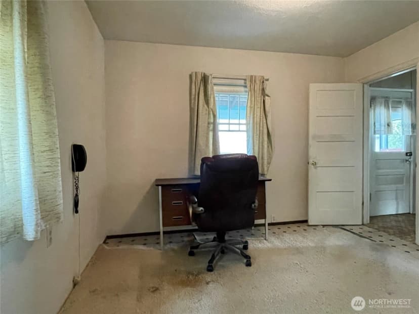 Property photo for 214 K Street Se, Auburn photo 11