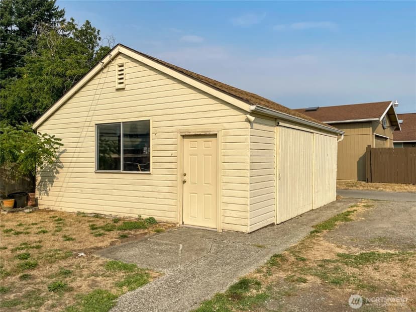 Property photo for 214 K Street Se, Auburn photo 20