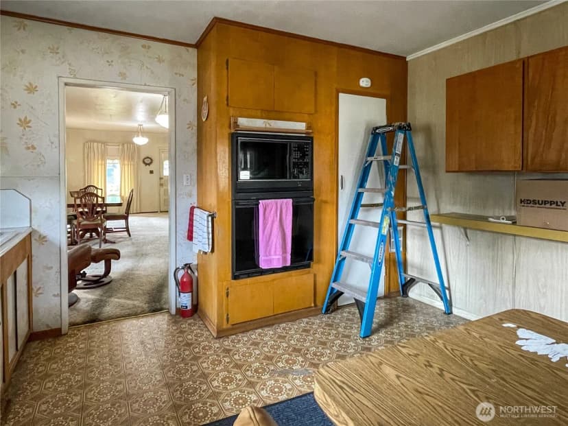 Property photo for 214 K Street Se, Auburn photo 7