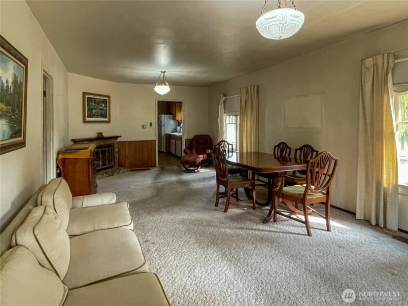 Property photo for 214 K Street Se, Auburn photo 4