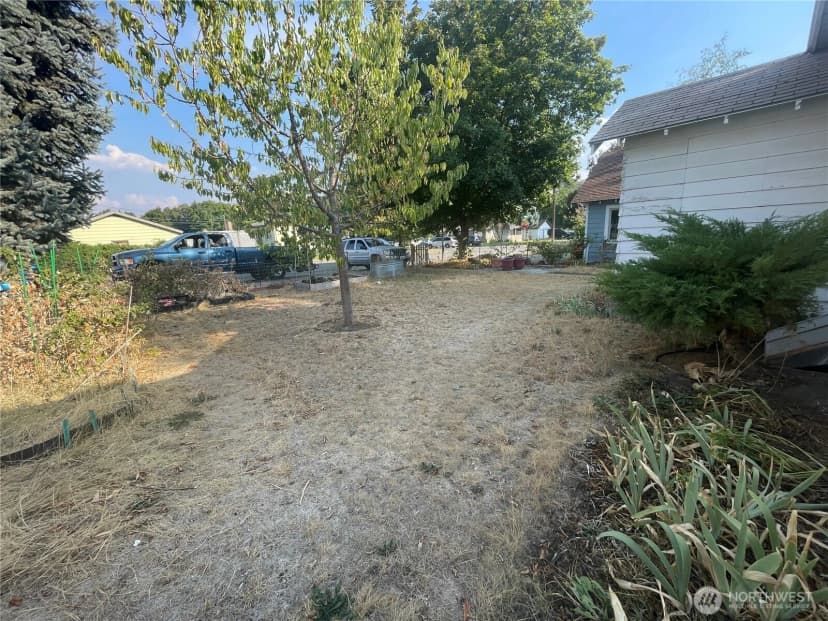 Property photo for 107 N Cedar Street, Omak photo 7