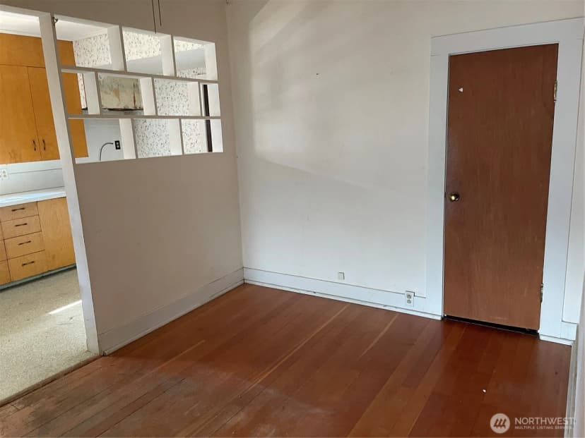 Property photo for 107 N Cedar Street, Omak photo 4