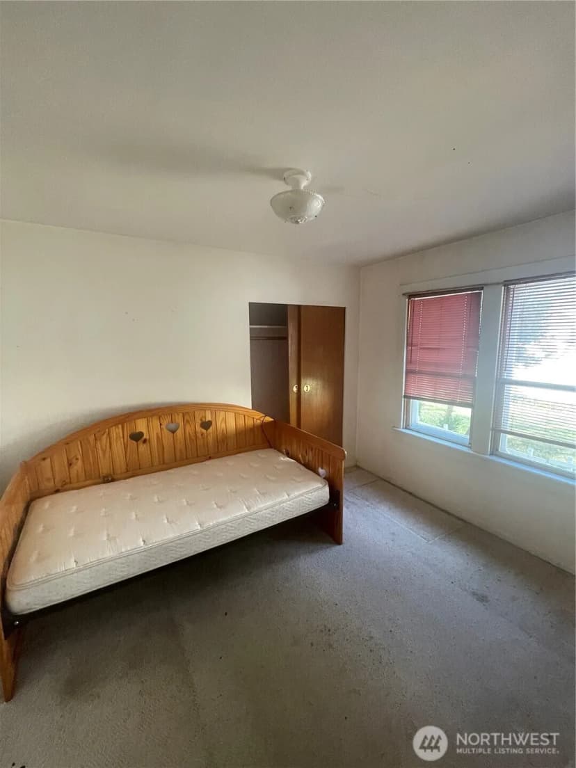 Property photo for 107 N Cedar Street, Omak photo 22