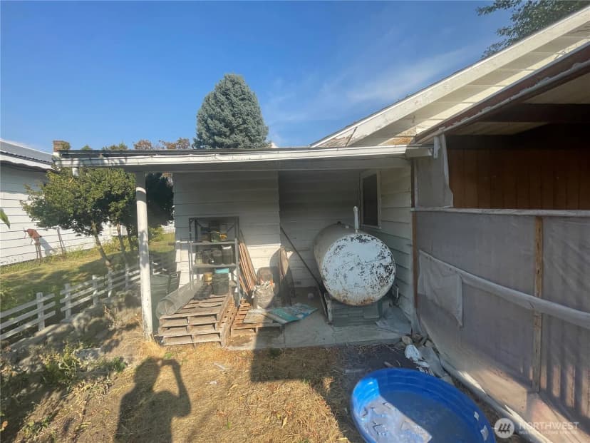 Property photo for 107 N Cedar Street, Omak photo 9