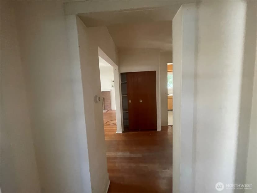 Property photo for 107 N Cedar Street, Omak photo 20
