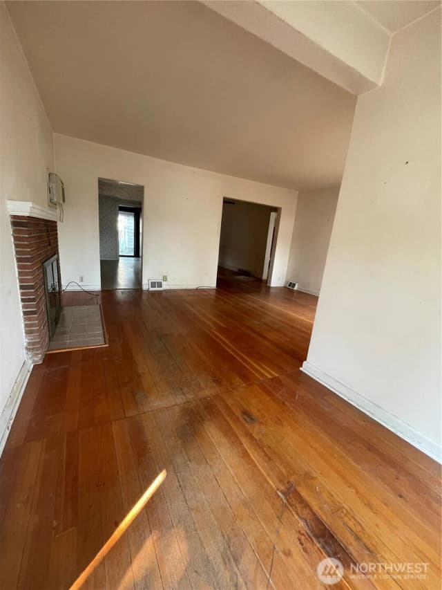 Property photo for 107 N Cedar Street, Omak photo 3