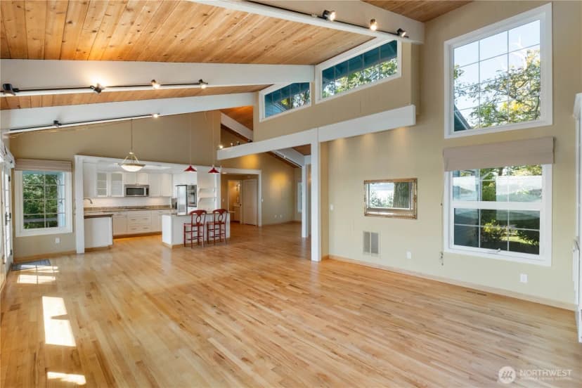 Property photo for 1403 S Head Avenue Sw, Lakebay photo 18