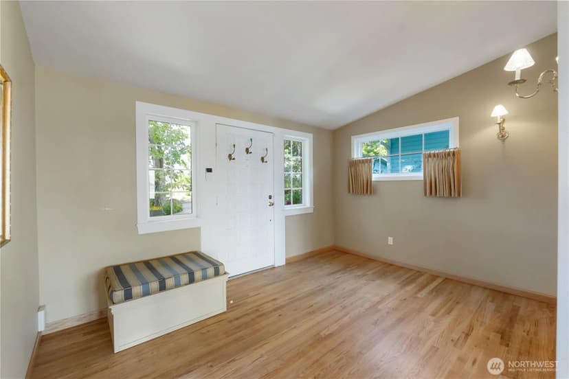 Property photo for 1403 S Head Avenue Sw, Lakebay photo 15
