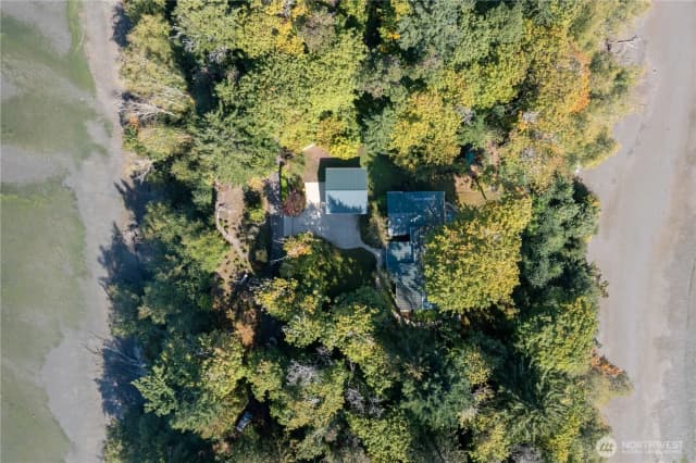 Property photo for 1403 S Head Avenue Sw, Lakebay photo 5