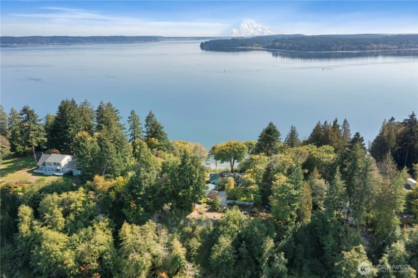 Property photo for 1403 S Head Avenue Sw, Lakebay photo 2