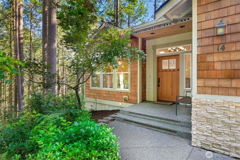 Property photo for 14 Gooseberry Circle, Bellingham photo 4