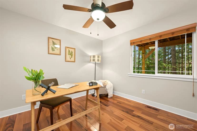 Property photo for 14 Gooseberry Circle, Bellingham photo 29