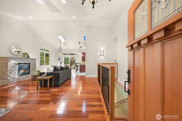 Property photo for 14 Gooseberry Circle, Bellingham photo 5