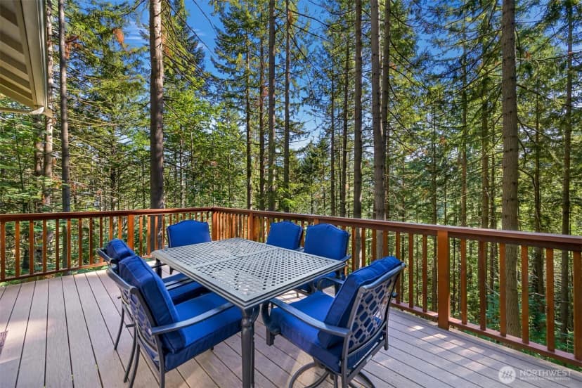 Property photo for 14 Gooseberry Circle, Bellingham photo 11