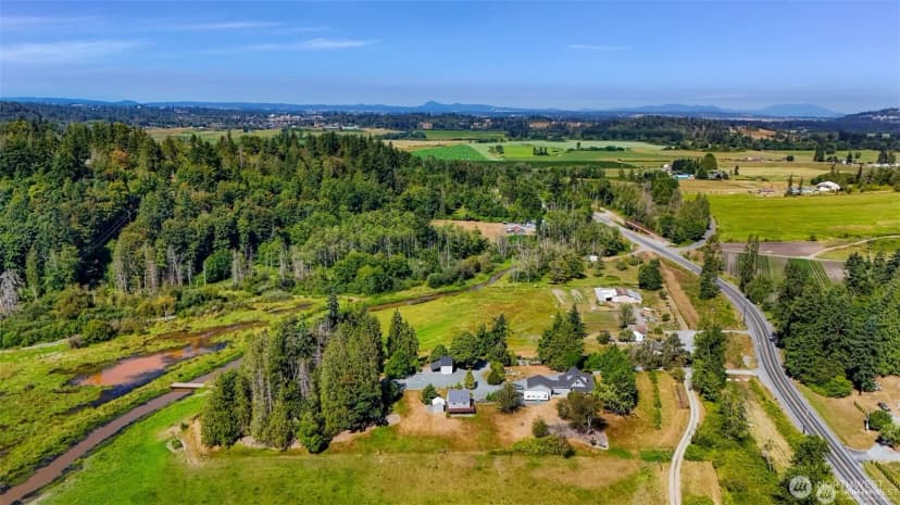Property photo for 13633 State Route 9, Mount Vernon photo 16