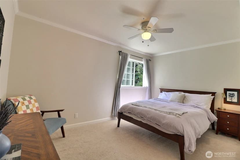 Property photo for 5578 Lynwood Center Road Ne, Bainbridge Island photo 24