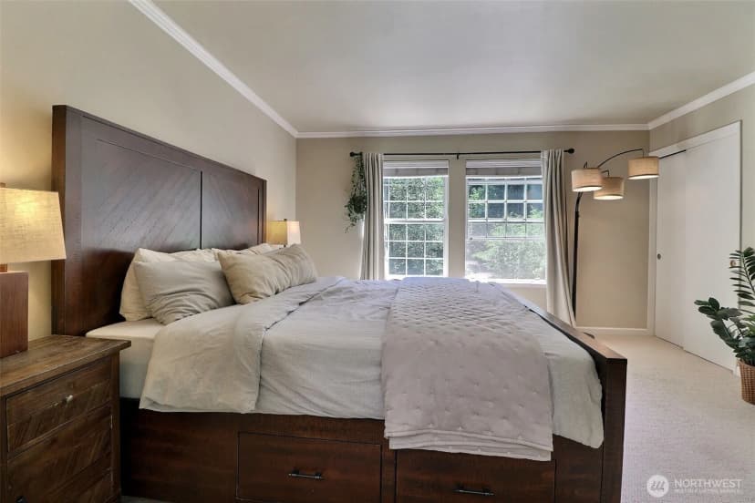 Property photo for 5578 Lynwood Center Road Ne, Bainbridge Island photo 15