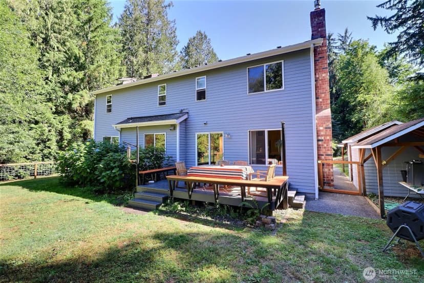 Property photo for 5578 Lynwood Center Road Ne, Bainbridge Island photo 36