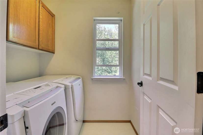 Property photo for 5578 Lynwood Center Road Ne, Bainbridge Island photo 20