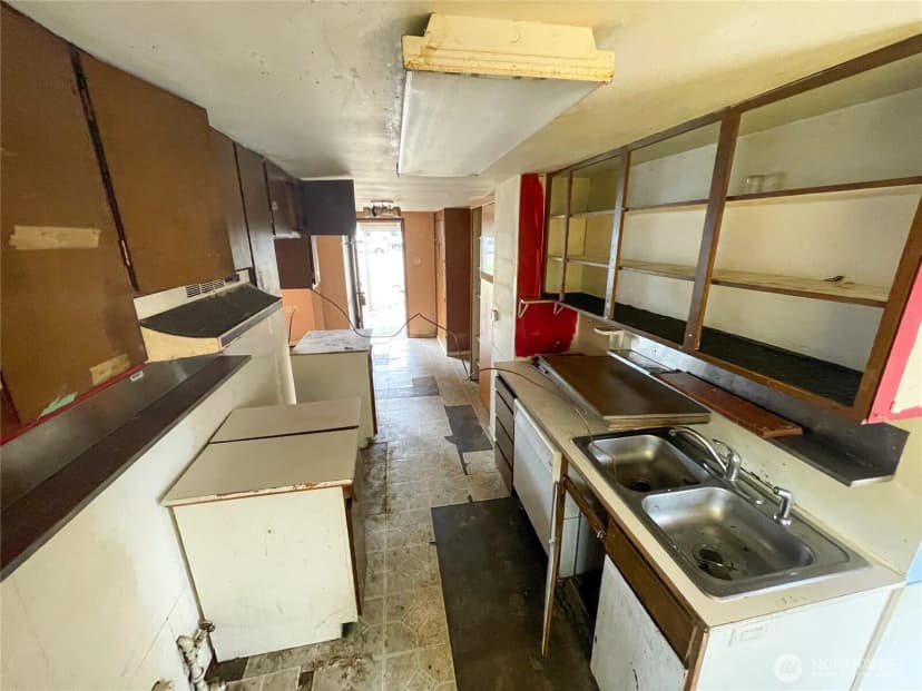 Property photo for 216 K Street Se, Auburn photo 6