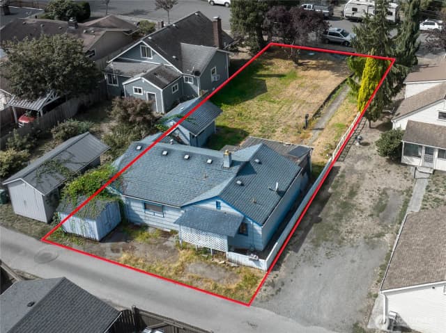 Property photo for 216 K Street Se, Auburn