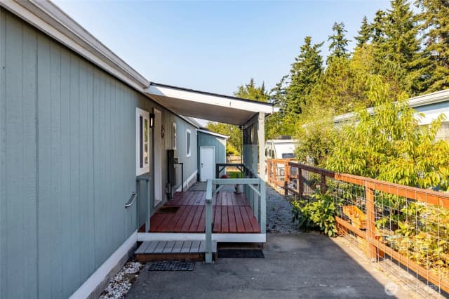 Property photo for 2306 Vista Lane, Anacortes photo 4