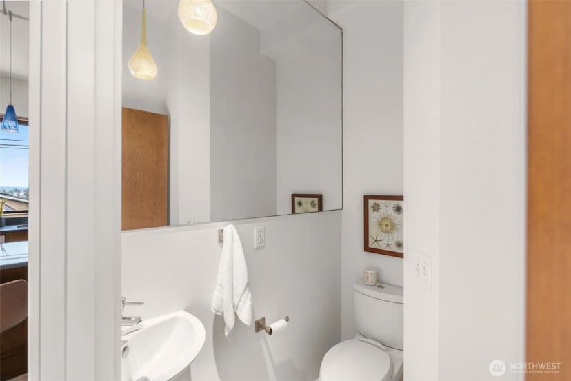 Property photo for 1945 7th Avenue W #a, Seattle photo 17