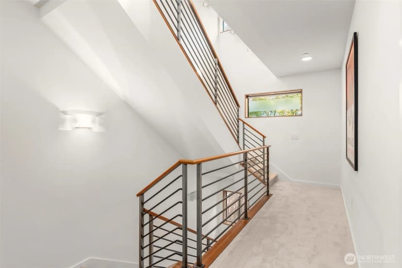 Property photo for 1945 7th Avenue W #a, Seattle photo 18
