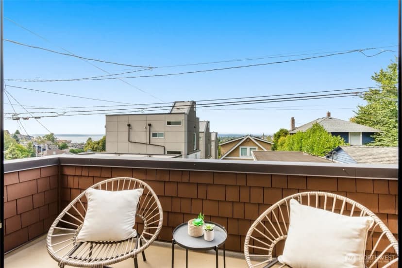 Property photo for 1945 7th Avenue W #a, Seattle photo 12