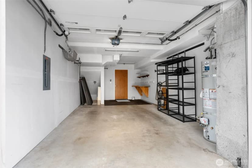 Property photo for 1945 7th Avenue W #a, Seattle photo 30