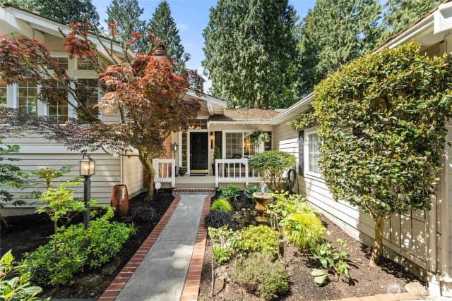 Property photo for 23122 35th Avenue Se, Bothell photo 2