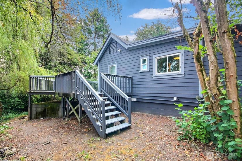 Property photo for 14003 Macadam Road S, Tukwila photo 23