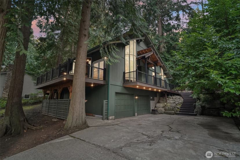 Property photo for 790 Highwood Drive Sw, Issaquah photo 31