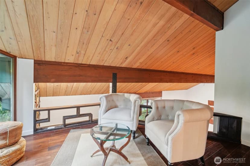 Property photo for 790 Highwood Drive Sw, Issaquah photo 20