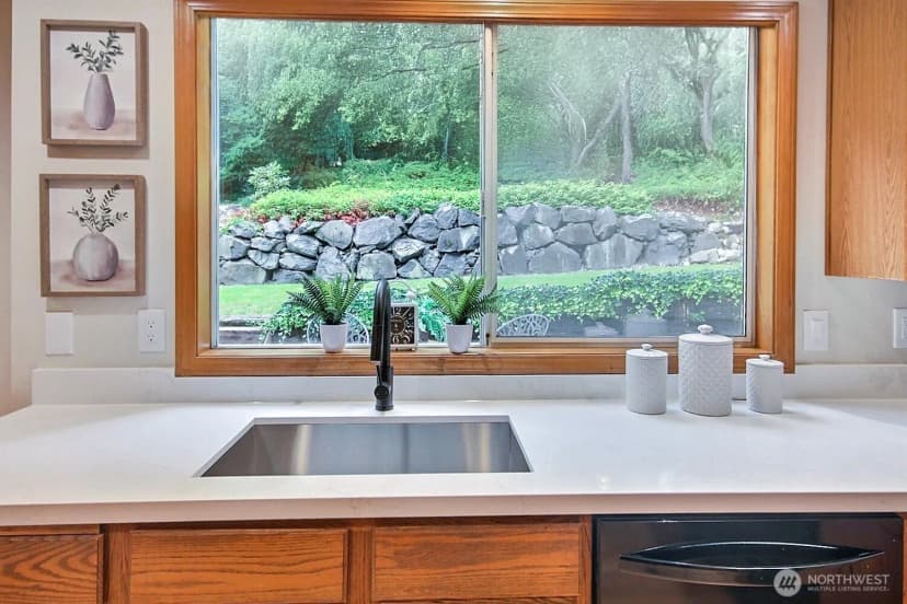 Property photo for 23518 Se 253rd Place, Maple Valley photo 12