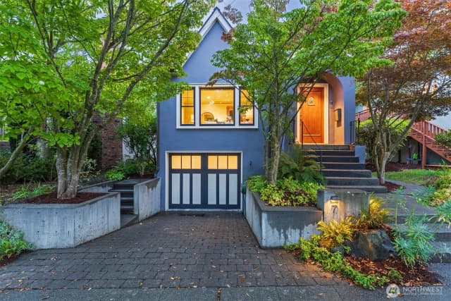 Property photo for 7 Newell Street, Seattle
