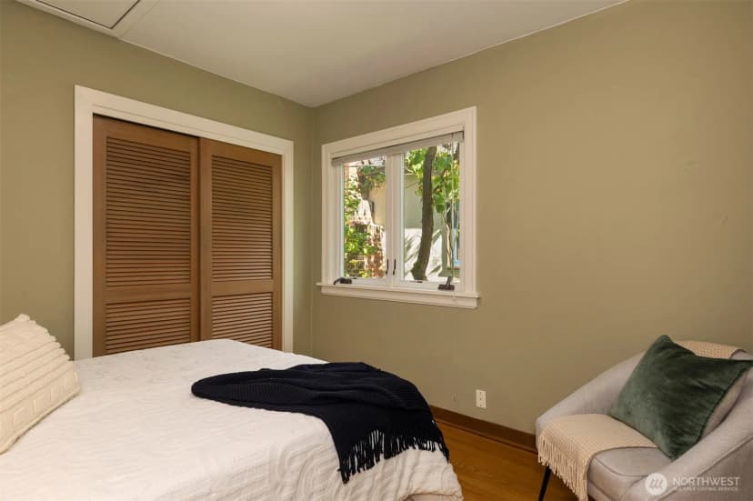 Property photo for 7 Newell Street, Seattle photo 20