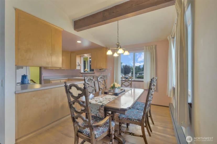 Property photo for 3911 S 250th Street, Kent photo 11