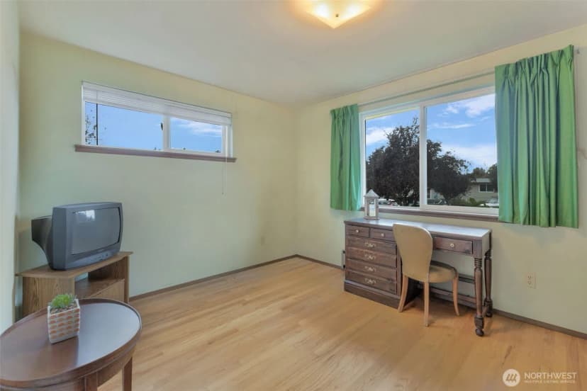 Property photo for 3911 S 250th Street, Kent photo 17