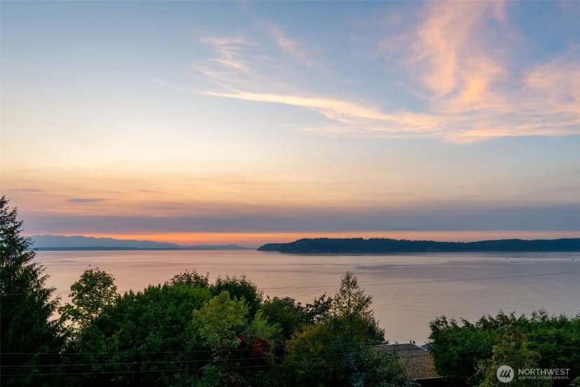 Property photo for 12227 Possession Lane, Edmonds photo 37