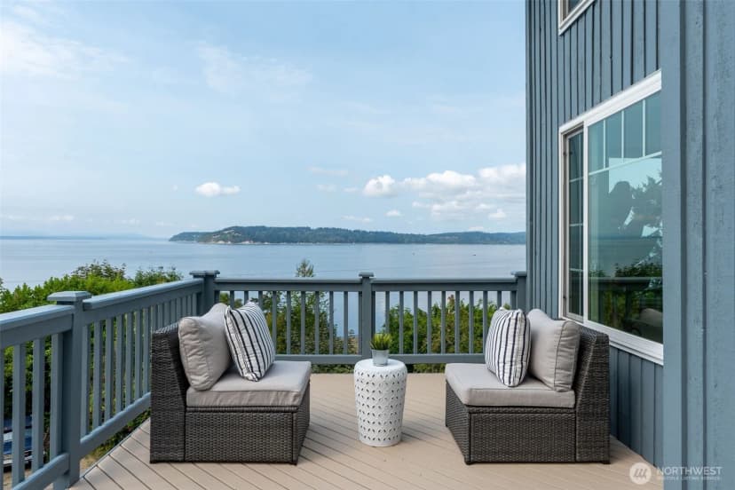 Property photo for 12227 Possession Lane, Edmonds photo 5
