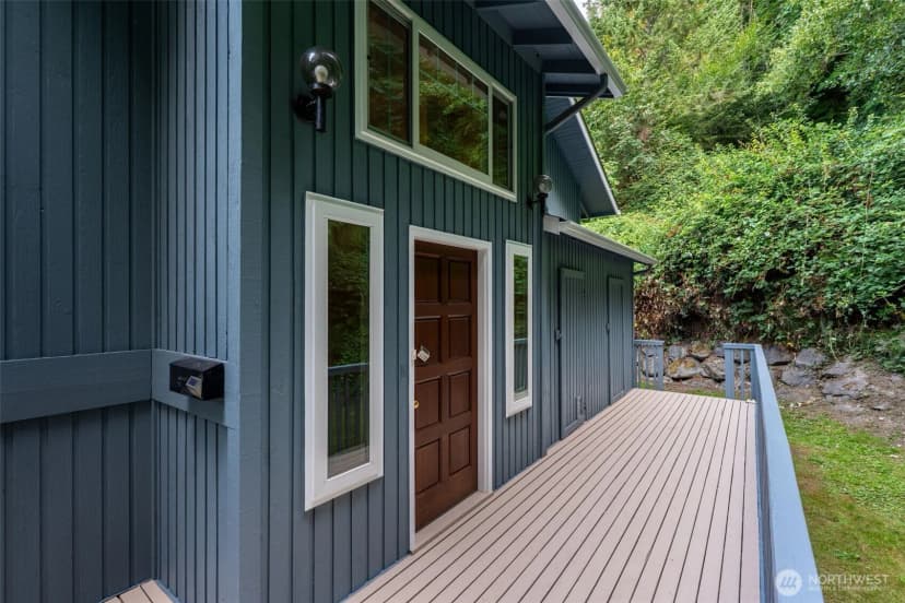 Property photo for 12227 Possession Lane, Edmonds photo 36